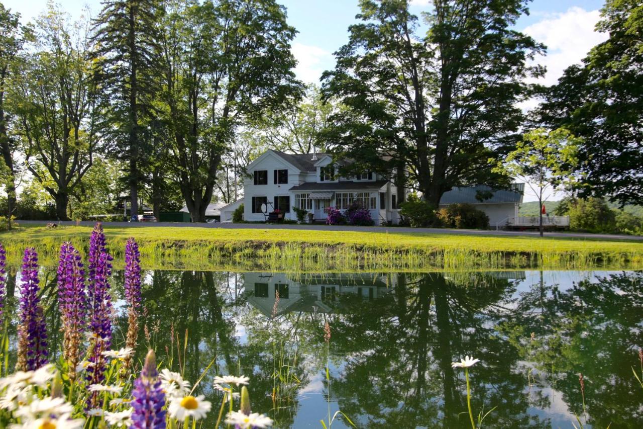Enfield Manor Bed&Breakfast And Vacation Rental Newfield Exterior photo